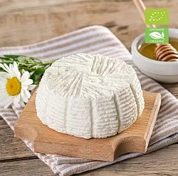 Сыр мягкий "Рикотта" м.д.ж. в сухом веществе 46 % 250 г ОРГАНИК